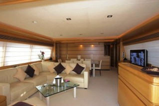Motor yacht LADY CHATTERLEY -  Main Salon